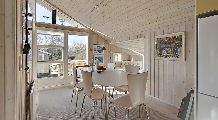 Tolles Holzferienhaus in wunderschöner Umgebung