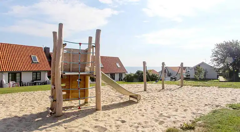 3 room w/seaview-PLUS