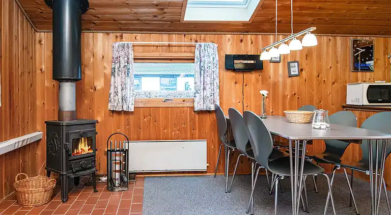 Semesterbostad vid Hejlsminde Strand