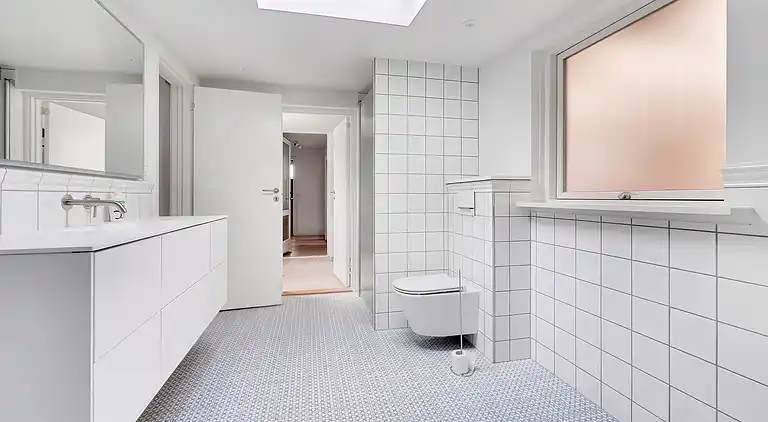 Skønt sommerhus med udsigt over fjorden