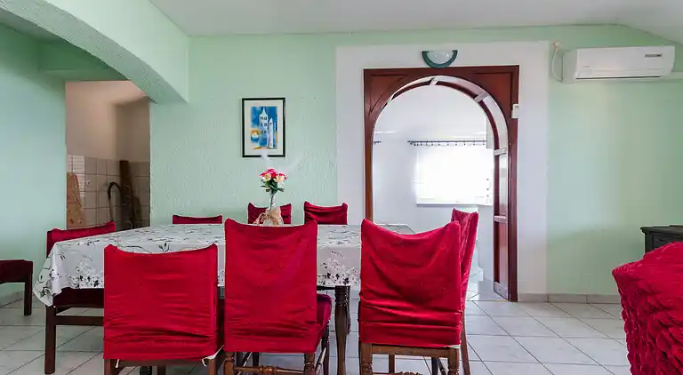 Ferielejlighed i Kampor