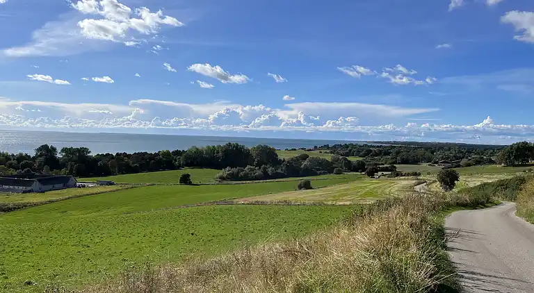 Unikt feriested med tennisbane den aktive familie