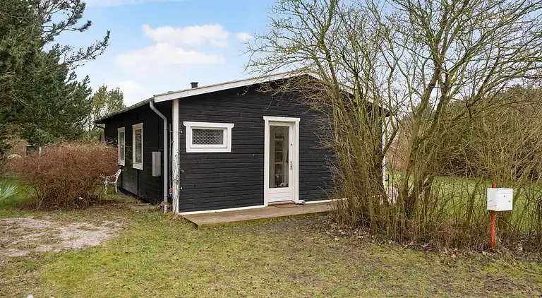 Beautiful holiday home on an undisturbed plot