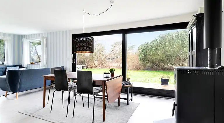 Beautiful holiday home on an undisturbed plot