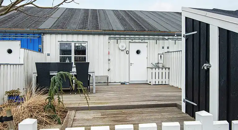 3 vær.renoveret st.+1.sal