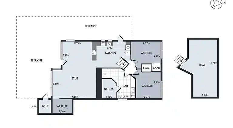 Nyere sommerhus i grønne omgivelser