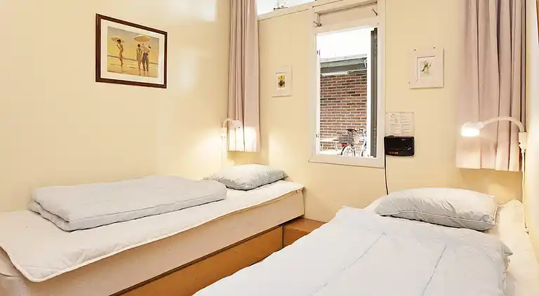 2 room w/seaview