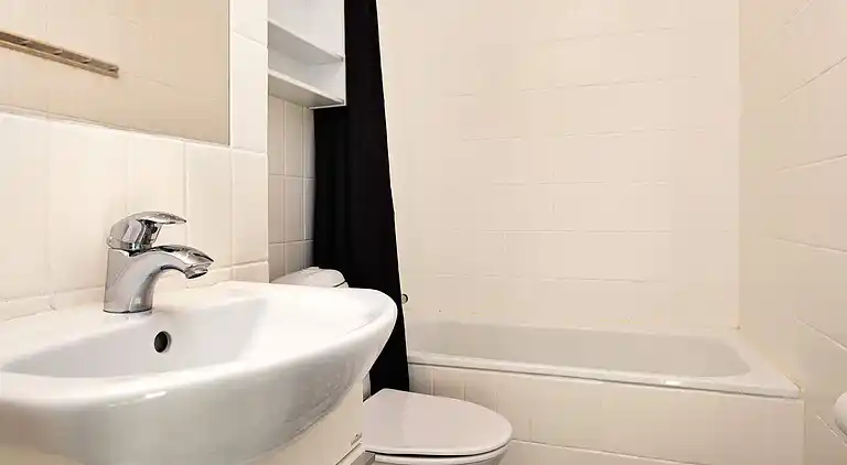 2 room w/seaview