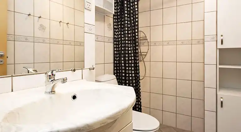 2 room w/seaview