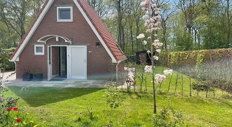 Semesterbostad i Sint Nicolaasga