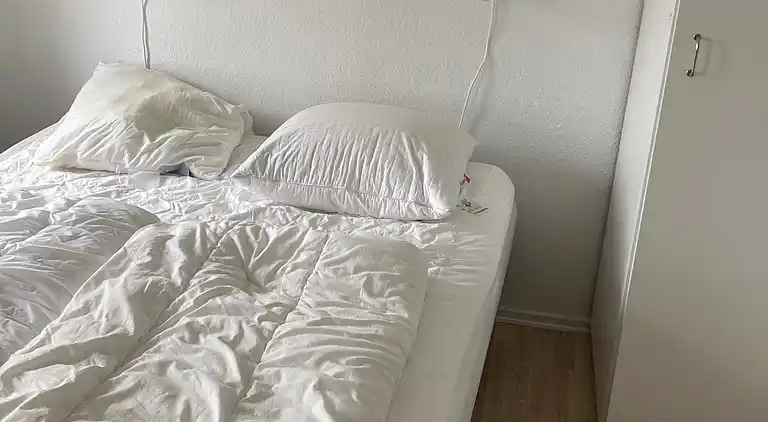 Schönes Ferienhaus auf großem Strandgrundstück