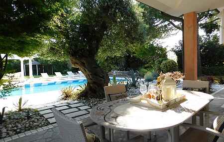 Villa mit Pool und Lagunenblick auf Albarella Island von