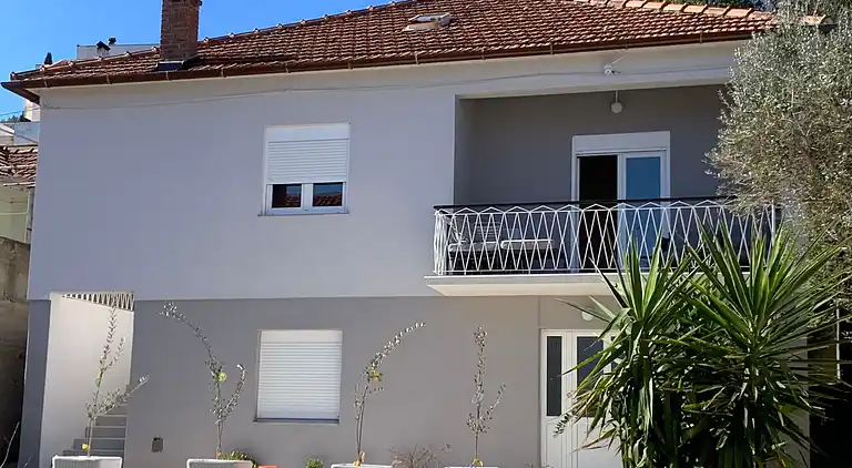 New House for exclusive use, few steps from the sea 