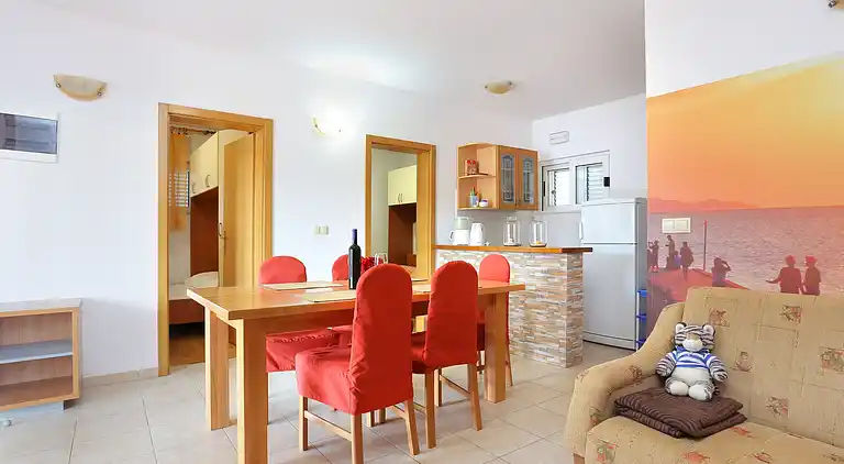 Two bedroom apartment near beach Seget Vranjica, Trogir