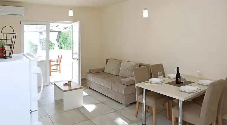 Ferielejlighed i Ražanac