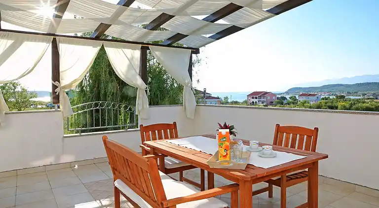 Ferielejlighed i Ražanac