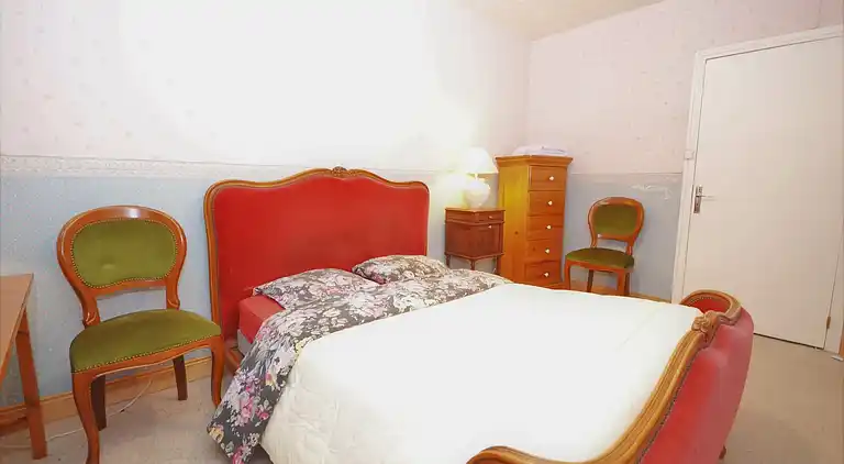 Holiday home in Bésayes