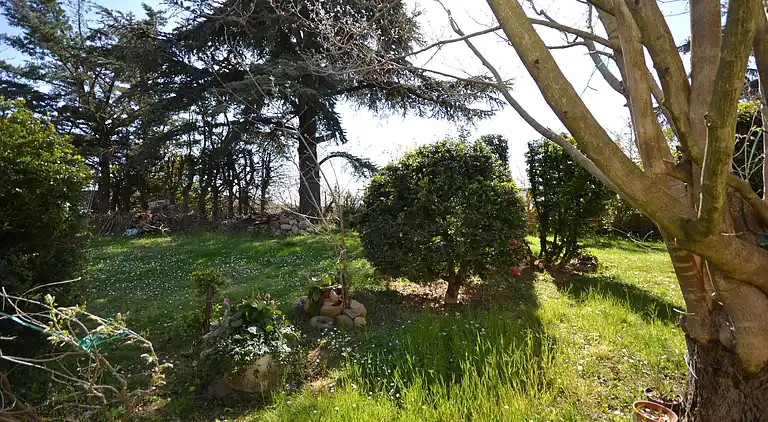 Holiday home in Bésayes