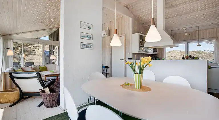 Sommerhus med havutsikt i sanddynene