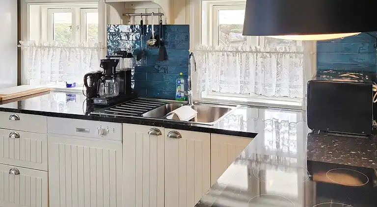 Holiday home in Algrøyna