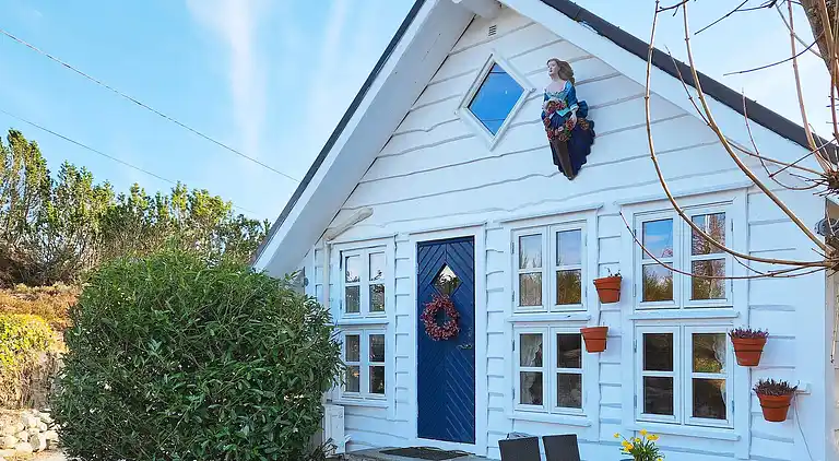 Holiday home in Algrøyna