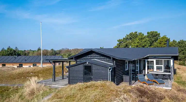 Sommerhus ved Rindby Strand