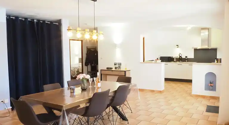 Holiday home in Roaix