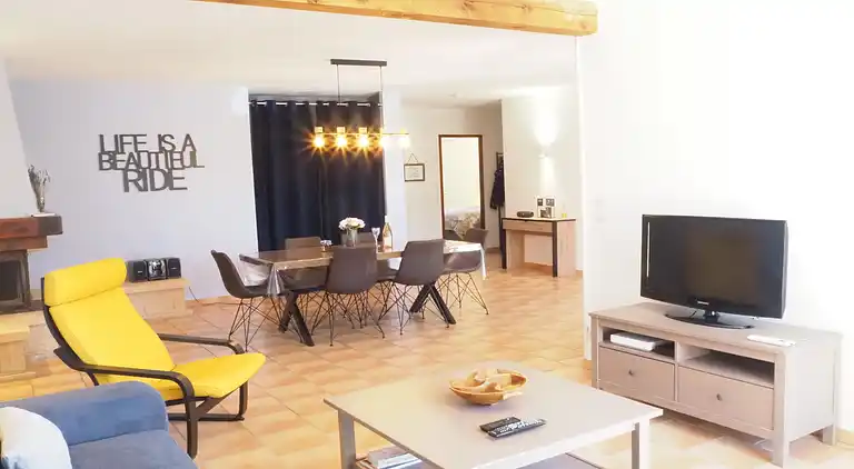 Holiday home in Roaix