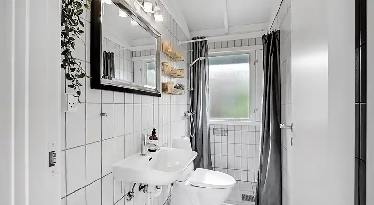 Renoviertes Sommerhaus am Wasser und in der Stadt