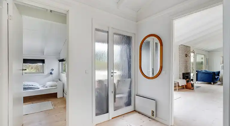 Renoviertes Sommerhaus am Wasser und in der Stadt