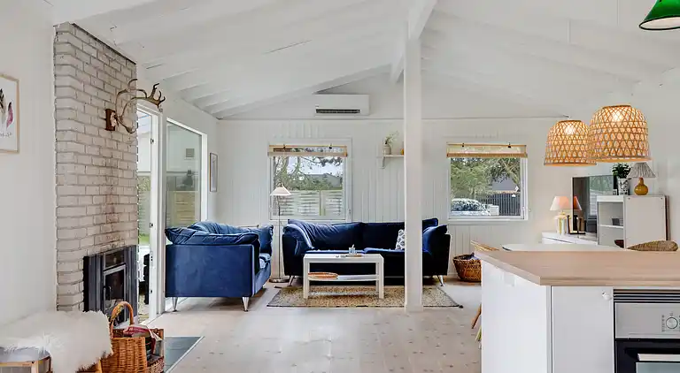 Renoviertes Sommerhaus am Wasser und in der Stadt