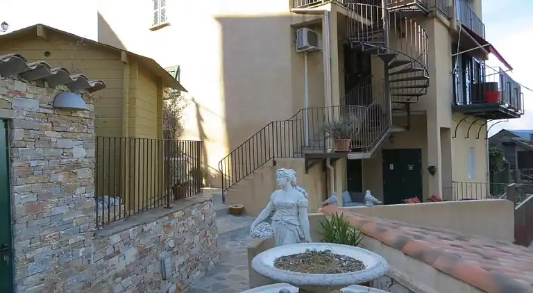 Ferienwohnung in Alzi