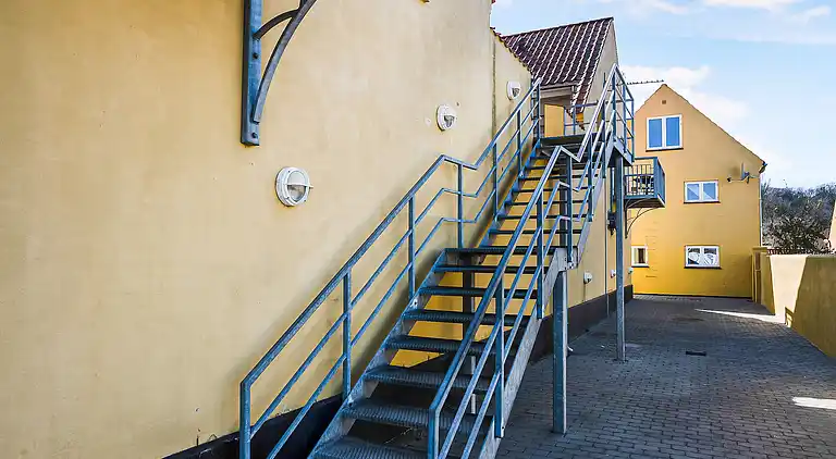 Ferielejlighed med pool på Bornholm