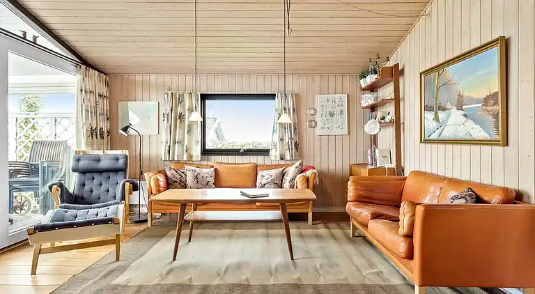 Vakre solnedganger 100 meter fra stranden