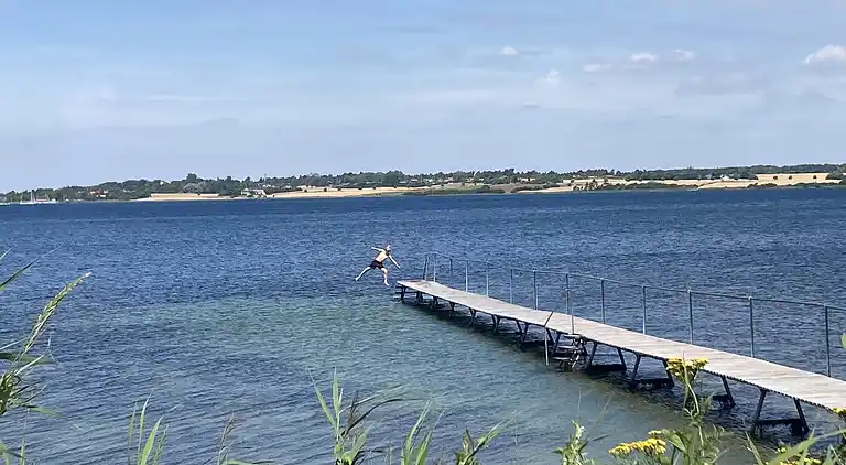 Feriehus med flott utsikt over havet og Bogø