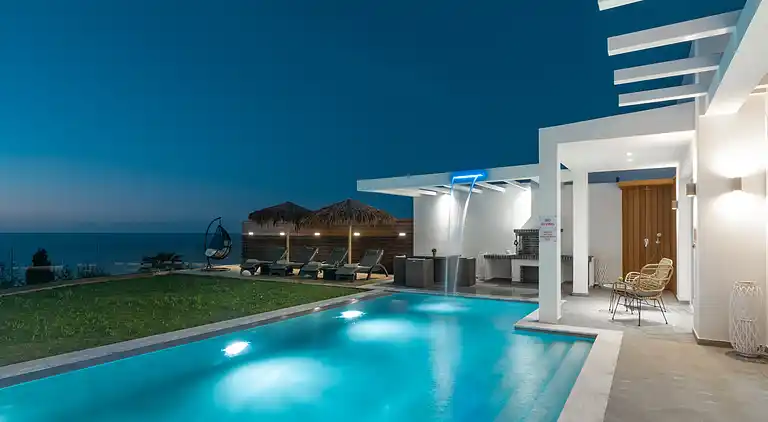 Cavo Mare Mirazur Luxury Retreat