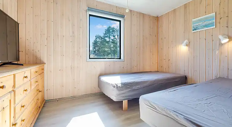 Unikt feriested med tennisbane den aktive familie