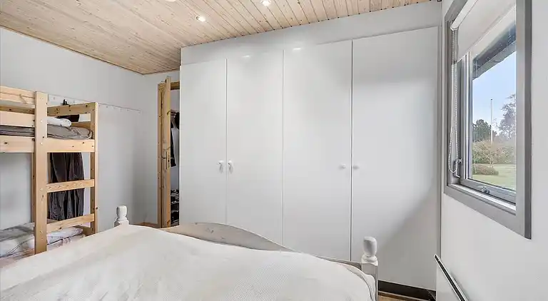 Nydelig sommerhus på stranden ved Tørresø