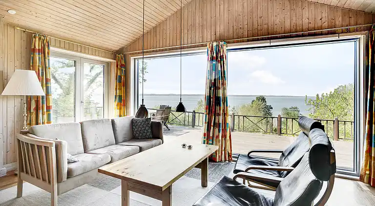 Feriehus med nydelig utsikt over fjorden