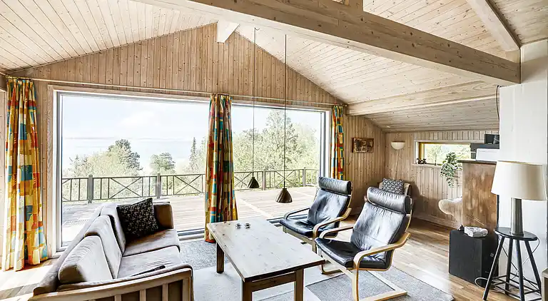 Feriehus med nydelig utsikt over fjorden