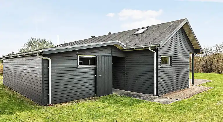 Sommerhus ved Fjellerup Strand