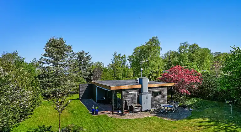 Ferienhaus in der Nähe von Stadt und Strand