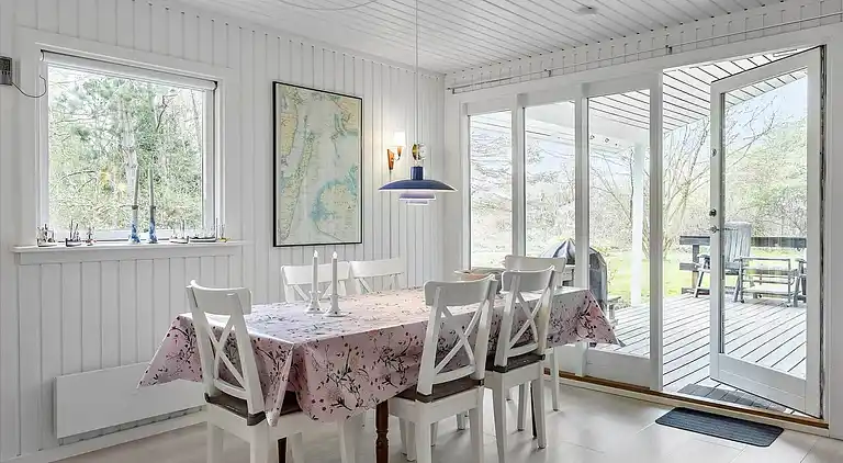 Freistehendes Sommerhaus im schönen Langeland