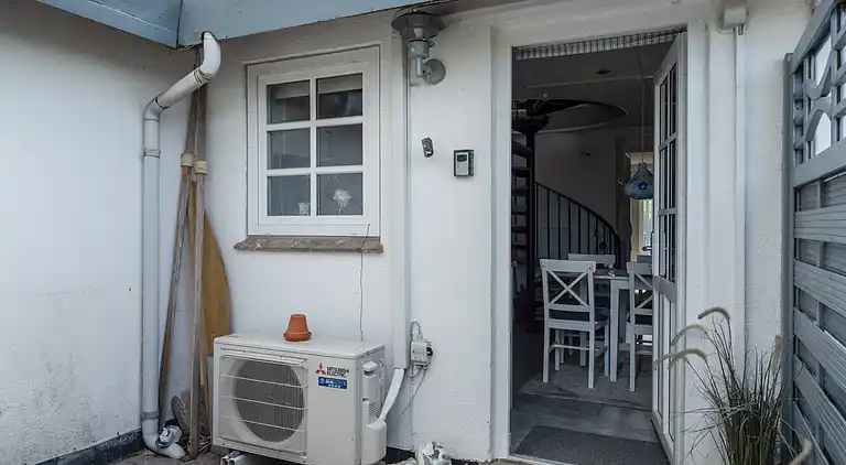 Urlaub in der ersten Reihe zum Wasser