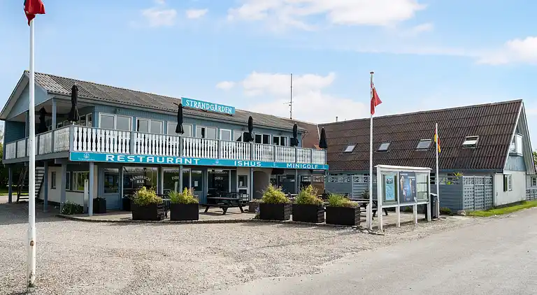 Urlaub in der ersten Reihe zum Wasser