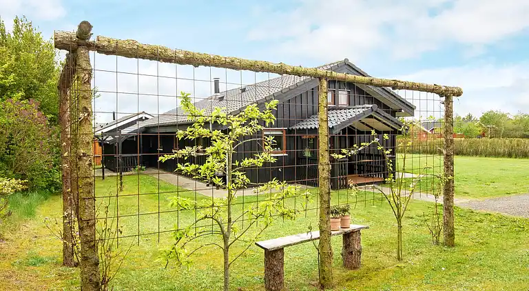 Sommerhus ved Skaven Strand