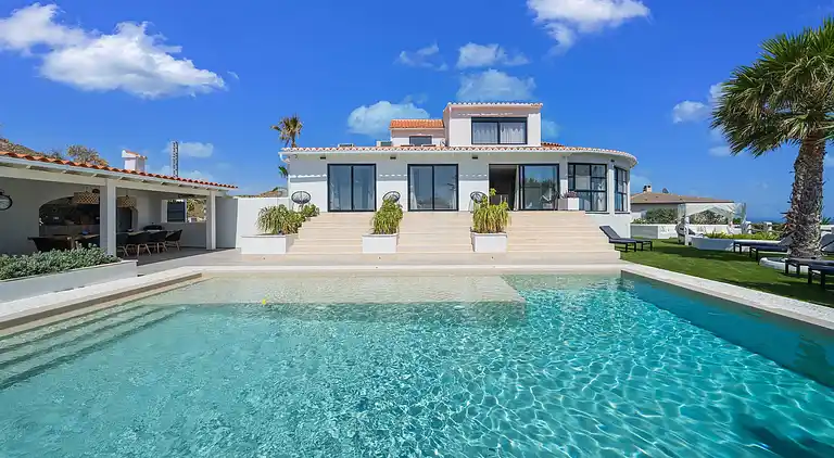 Villa in El Campello