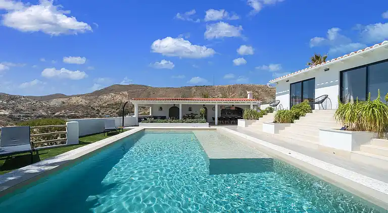 Villa in El Campello