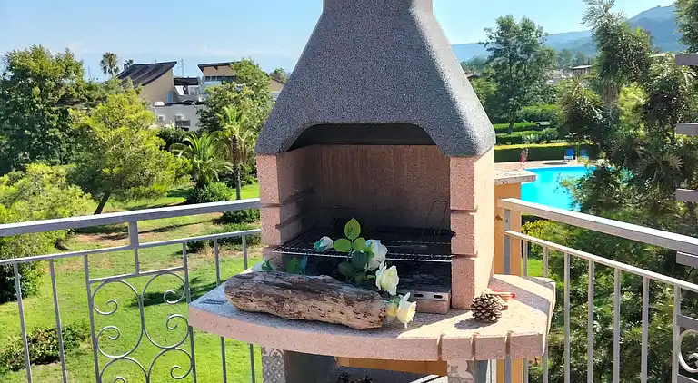 Two-bedroom apartment 14F