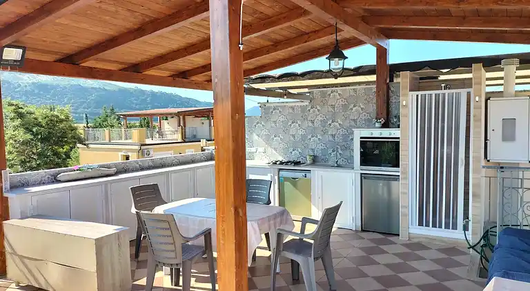 Two-bedroom apartment 14F